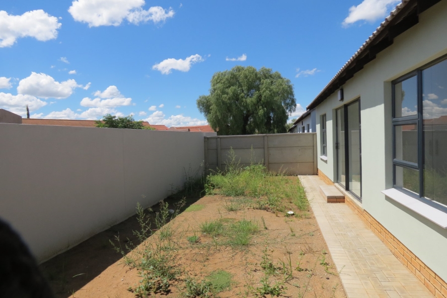 3 Bedroom Property for Sale in Pellissier Free State